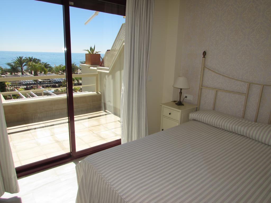 Home4Holidays Nerja Værelse billede