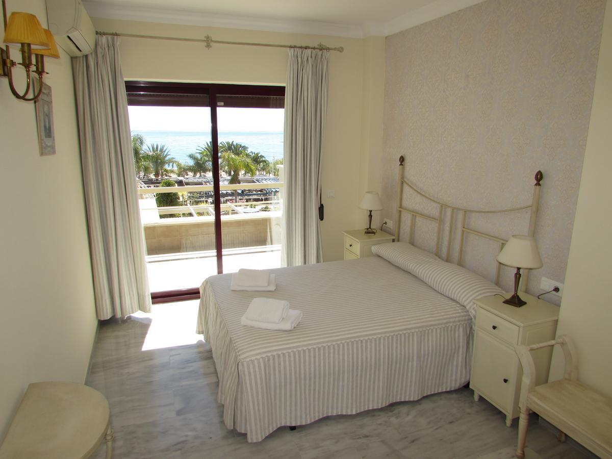 Home4Holidays Nerja Eksteriør billede